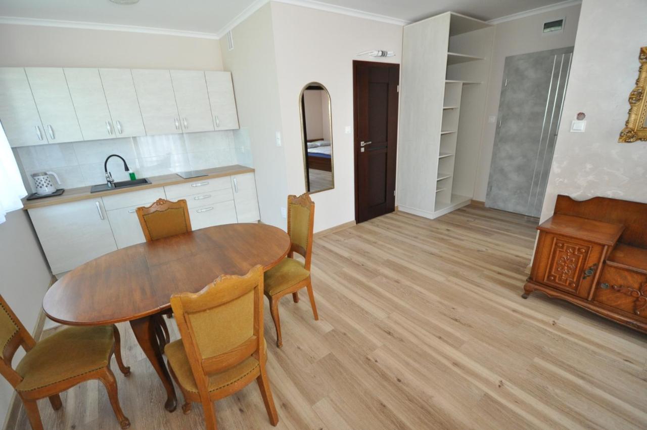 Apartamenty Pod Zaglami Mielenko Exterior photo