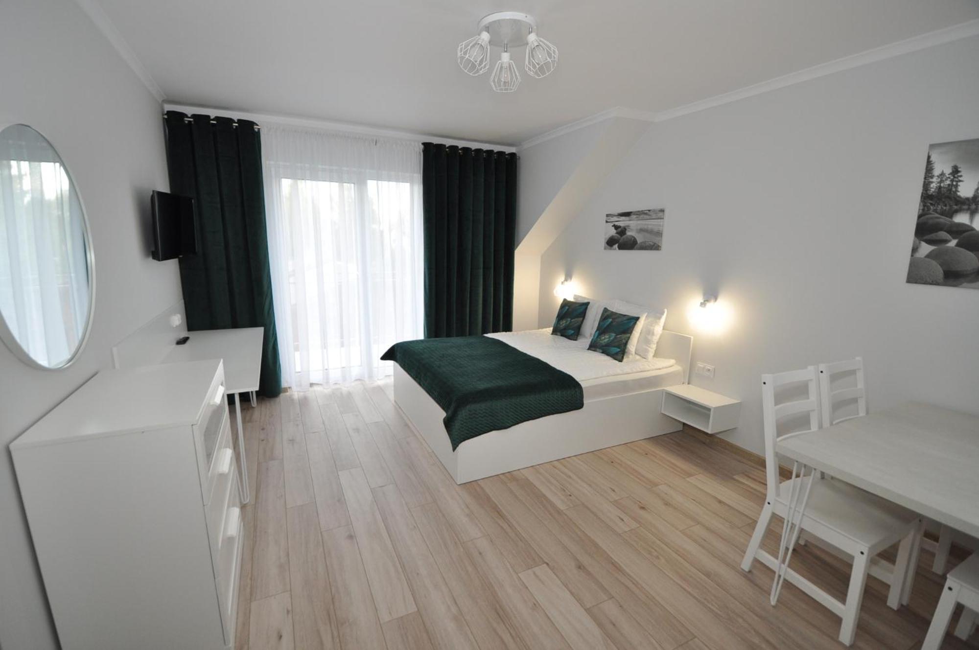 Apartamenty Pod Zaglami Mielenko Exterior photo
